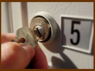 Bell Locksmith Service Bell, CA 323-803-1728 - 1-mailbox